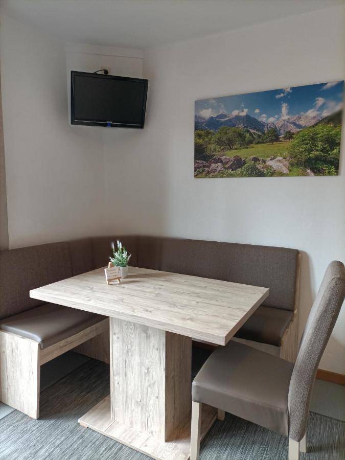Apartamento Haus Katris Mauterndorf  Exterior foto