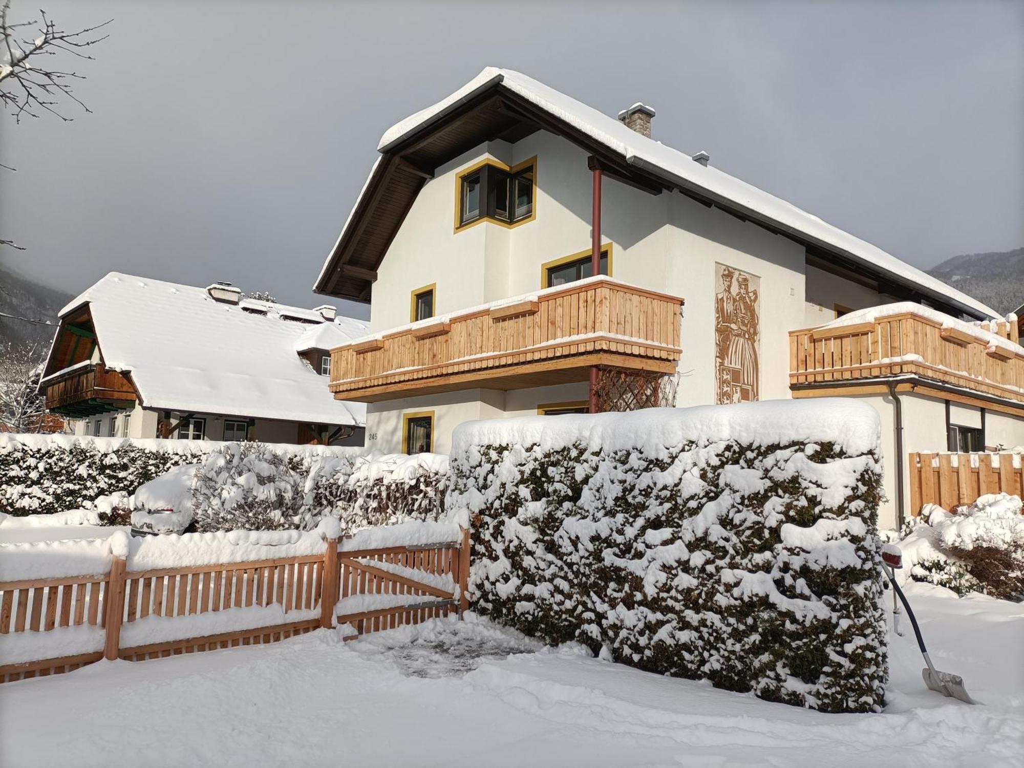 Apartamento Haus Katris Mauterndorf  Exterior foto